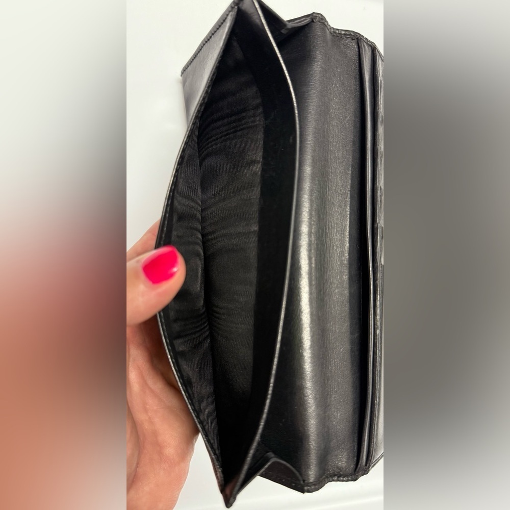 Gucci black leather bifold wallet - Picture 6 of 15